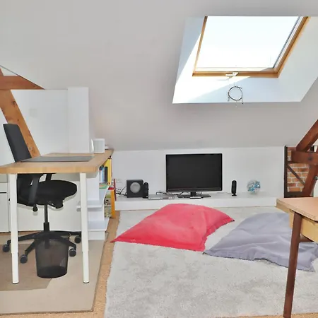 Maison Rare 3 étoiles à Jardin&parking Couëron